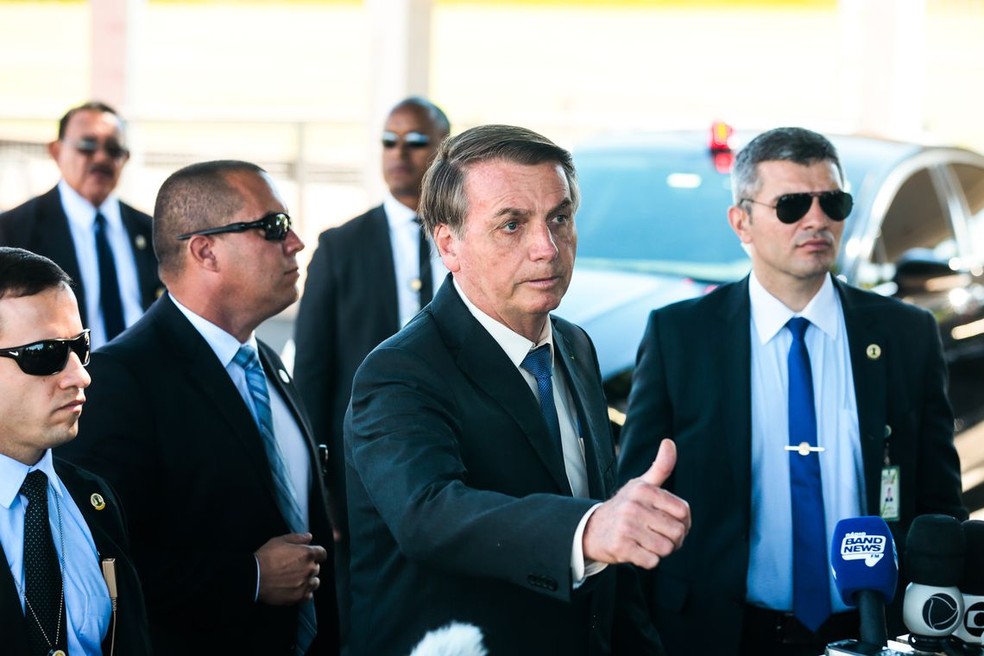 Por falta de segurança Globo Band e Folha suspendem cobertura no Alvorada