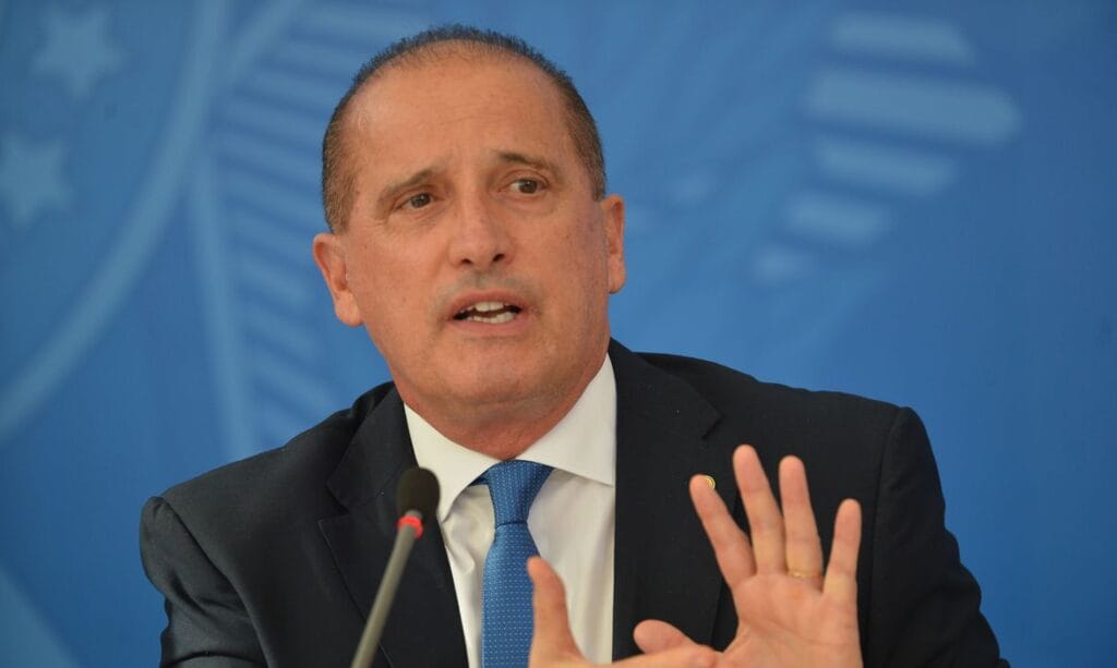 Procuradoria Federal acusa Onyx Lorenzoni de segurar dinheiro da segurança alimentar