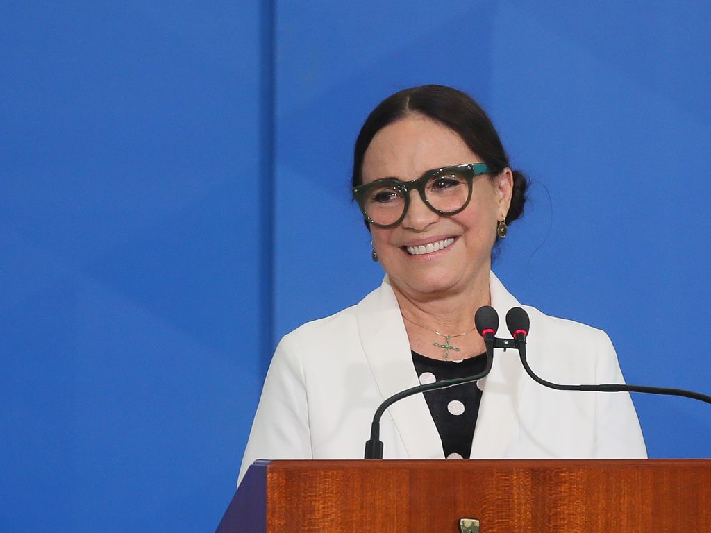 Regina Duarte não se reúne com secretários estaduais de Cultura há dois meses
