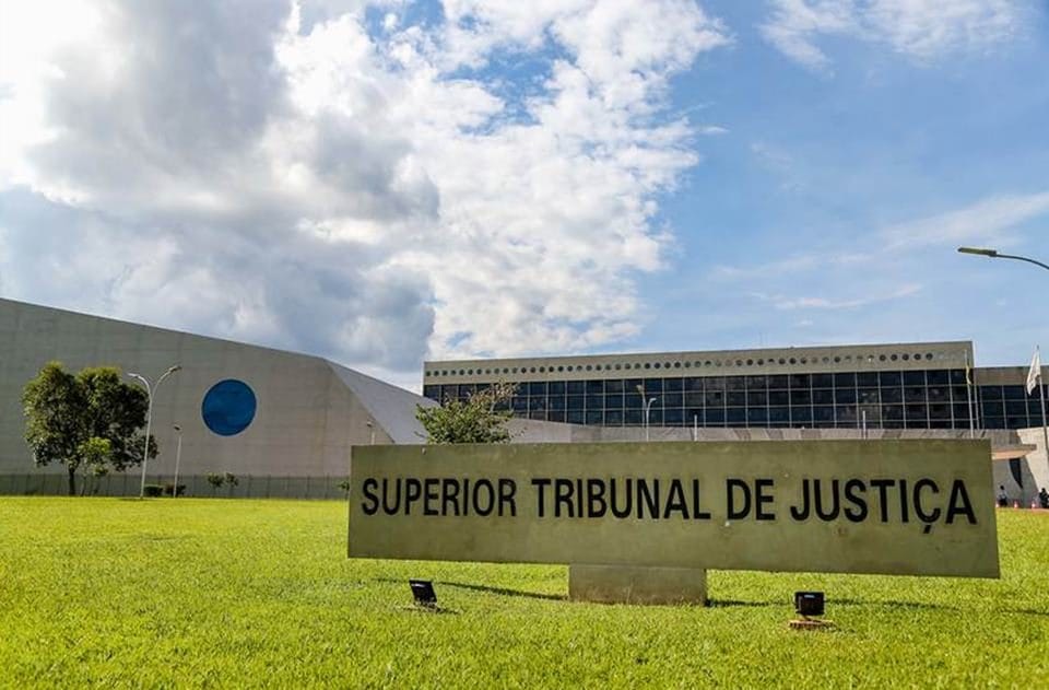 STJ abre processo contra magistrados acusados de venda de sentenças na Bahia