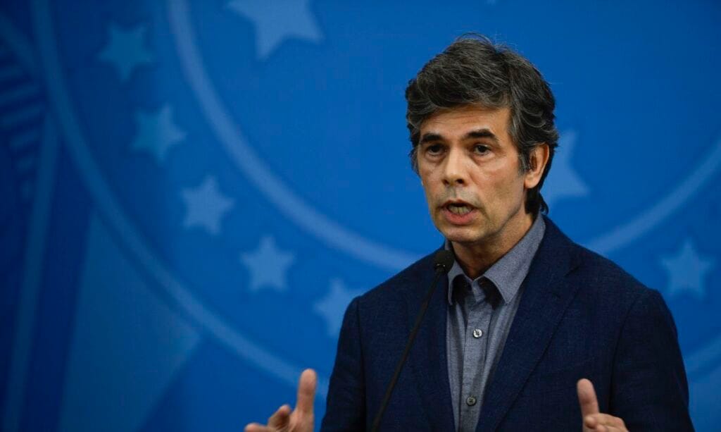 Teich estudos com cloroquina terão primeiros resultados na próxima semana
