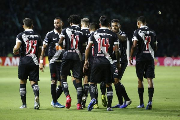 Vasco propõe ajuda de custos durante quarenta mas atletas recusam