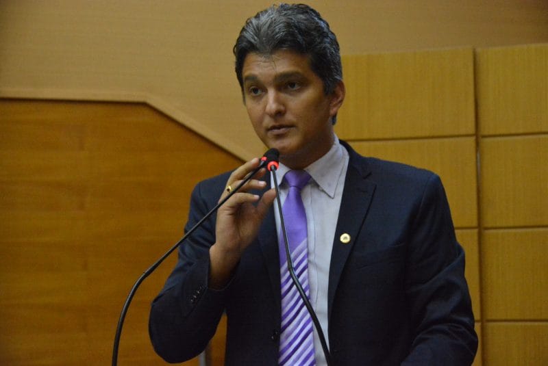 ‘Se o PTB não ficasse em nenhum bloco Rodrigo não ocuparia nenhuma comissão’ aponta Doutor Samuel