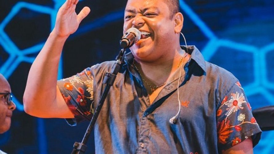 Ara Ketu lança álbum com hit “Mal Acostumado” e regravação de “Telegrama” de Zeca Baleiro