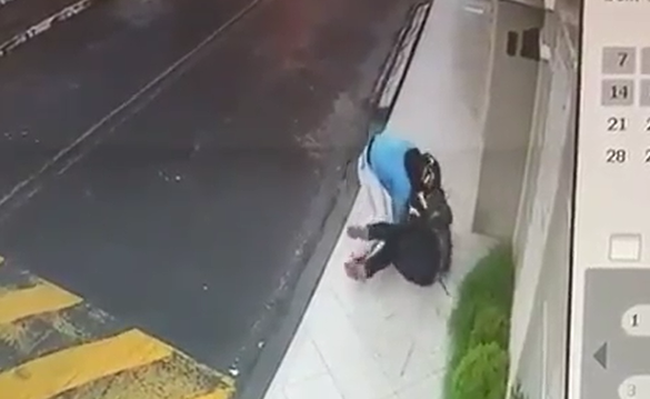 Assaltante agride mulher com socos durante tentativa de assalto em Itabaianinha veja vídeo