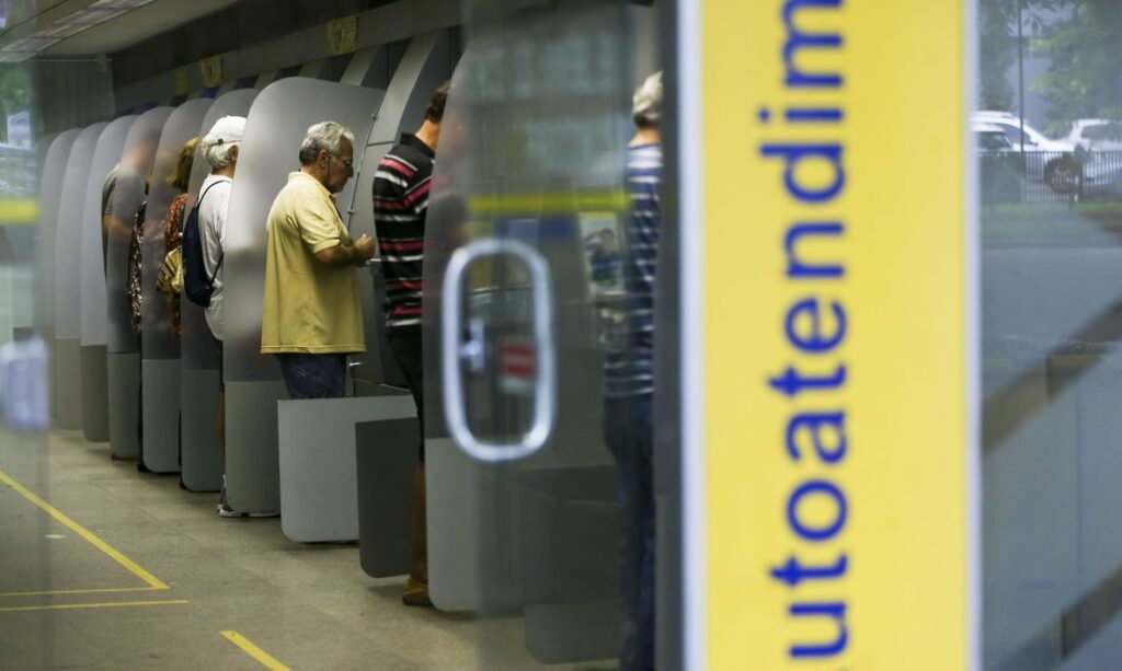 Bancos em todo o país não abrem no feriado de quinta feira 11