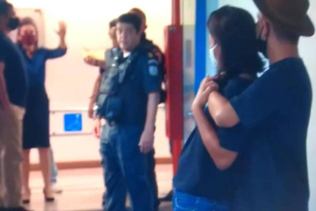 Bolsonaro se solidariza com repórteres da Globo e repudia violência contra jornalistas