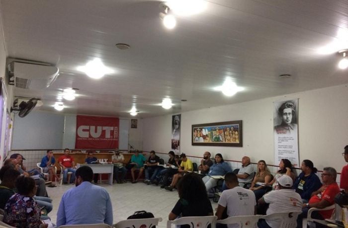 CUT debate pauta de manifestações em Sergipe nesta segunda 01