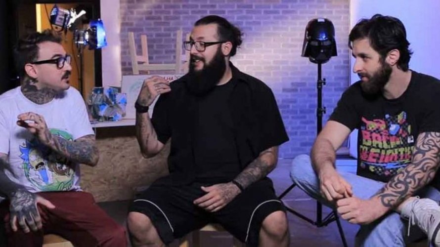 Cauê Moura anuncia fim de canal no YouTube após denúncia de pedofilia contra PC Siqueira