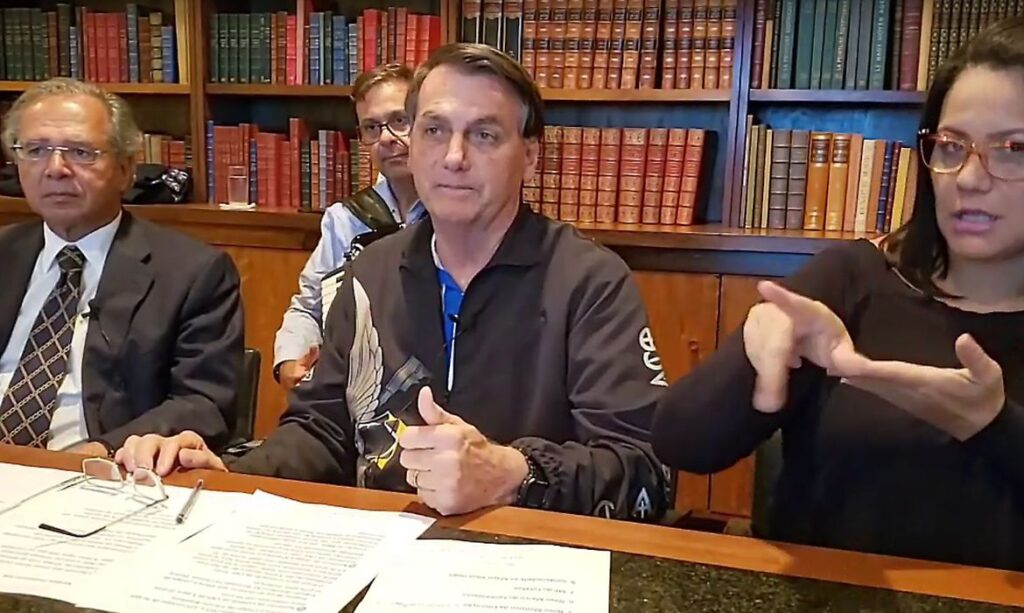 Crédito a microempresas poderá ter perdão parcial diz Guedes