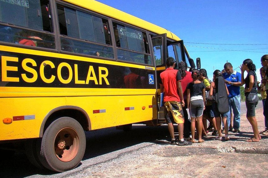 Deputados aprovam reformulação para repasse de verba no transporte escolar em Sergipe