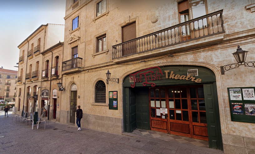 Espanha reabre escolas e casas noturnas