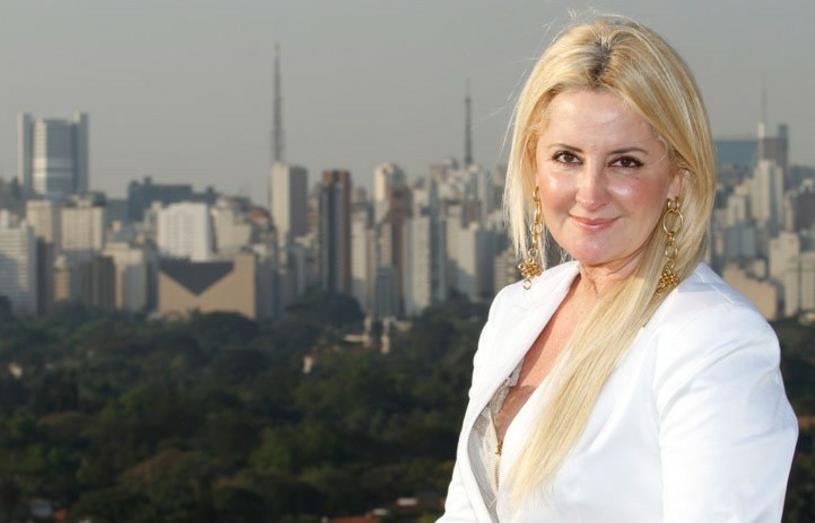 Ex esposa de Wassef teve multa de R 27 milhões suspensa por Bolsonaro