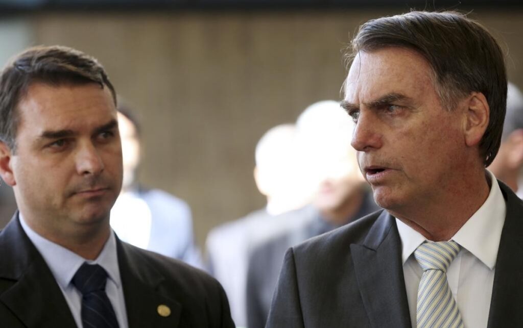 Foro privilegiado já foi criticado por Bolsonaro e filhos veja vídeo