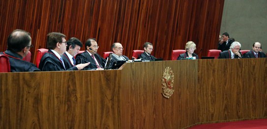 Ministros do TSE defendem que caso Bolsonaro seja julgado até dezembro