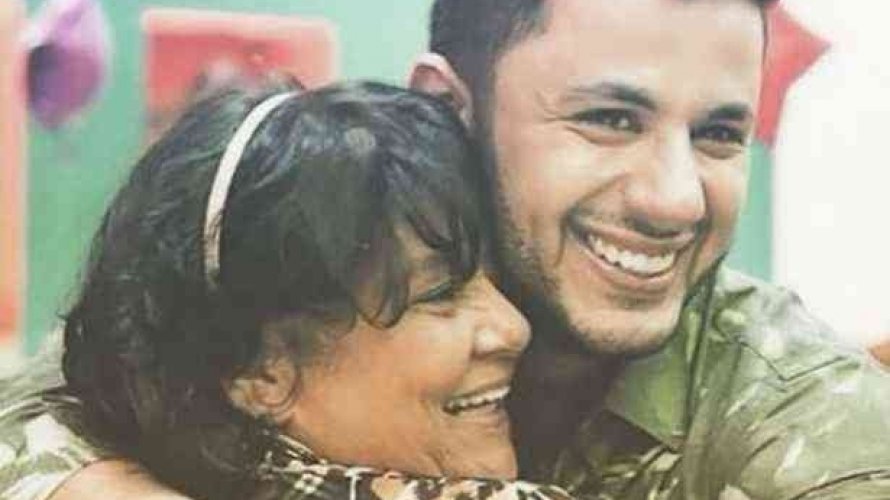 Mãe de Cristiano Araújo escreve relato sobre os cinco anos da morte do cantor