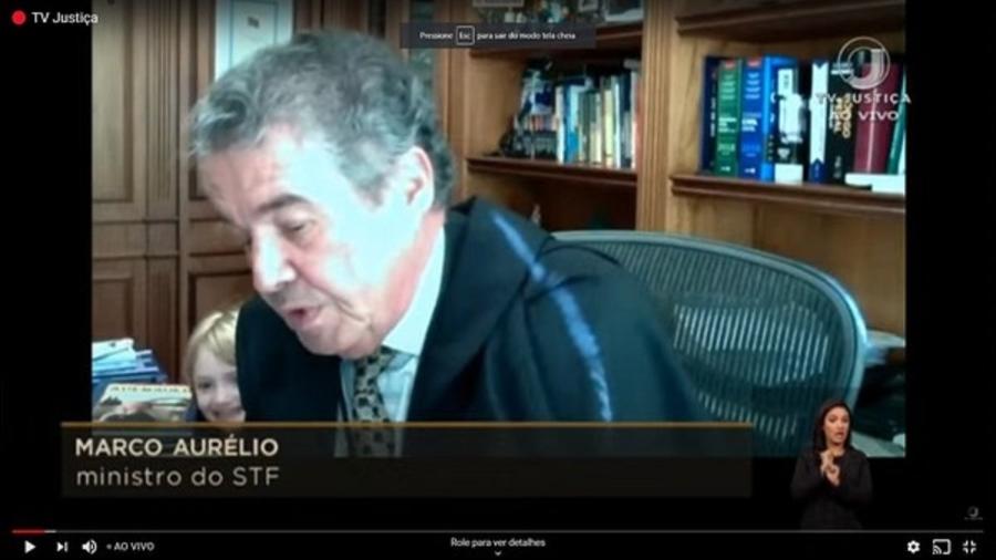 Neta do ministro Marco Aurélio invade sessão do STF