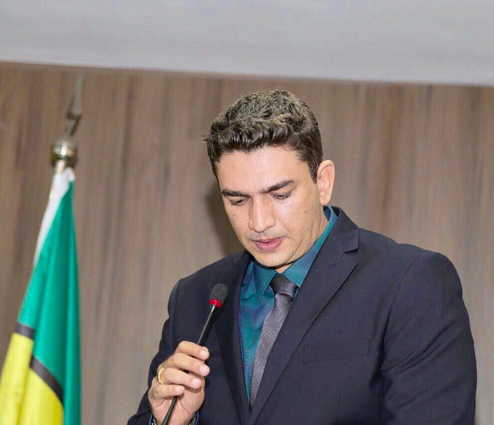 O governo federal destinou R 2 para cada habitante durante pandemia diz prefeito de Carmópolis