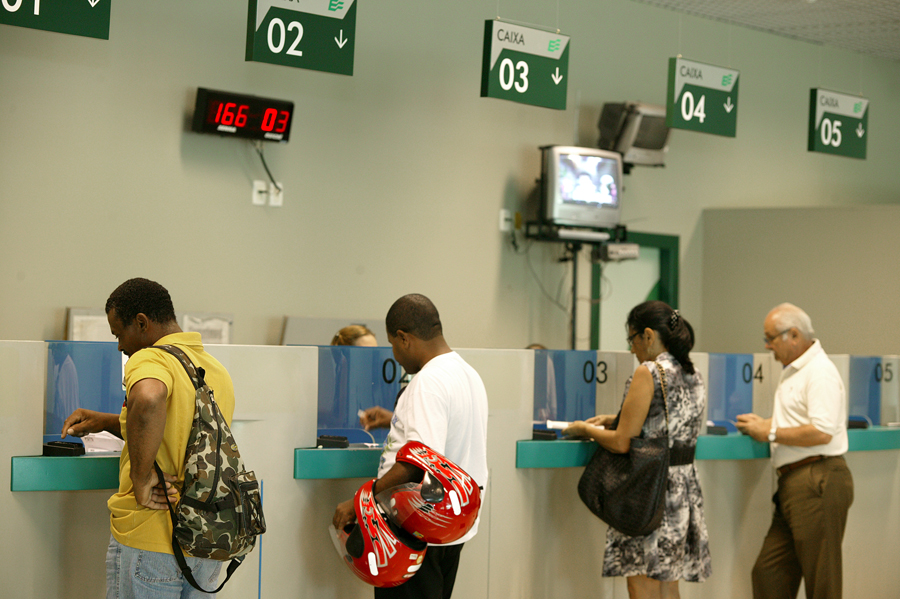Pagamento da folha de junho dos servidores de Sergipe inicia nesta terça 30