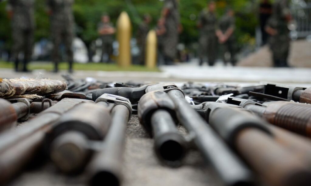 Polícia Federal bate recorde de autorizações de posse de armas no governo Bolsonaro