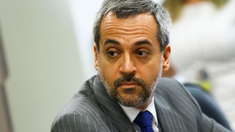 STF barra Weintraub de escolher dia hora e lugar para prestar depoimento
