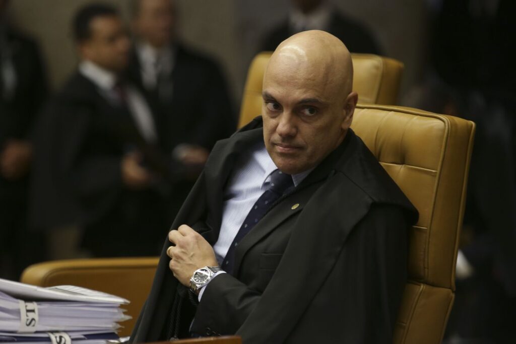 STF determina que governo Bolsonaro retome divulgação de dados totais da covid 19