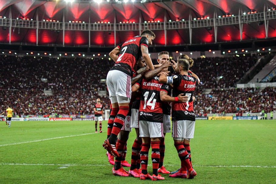 Sem transmissão na TV aberta Flamengo quer exibir partidas pelas redes sociais