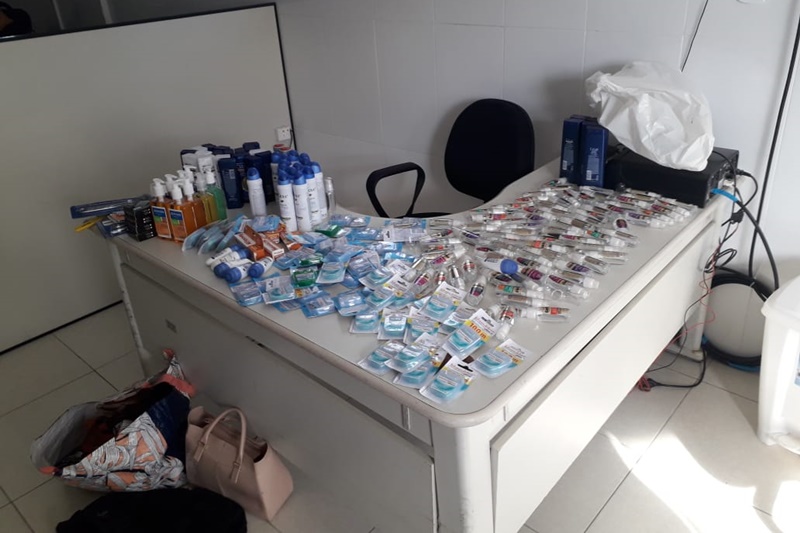 Trio que furtou supermecado é preso em Dores