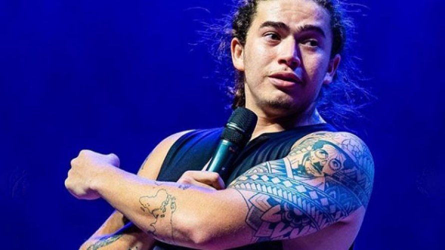 Whindersson Nunes anuncia que vai construir dois teatros no Piauí “Comediantes poderão se apresentar de graça”