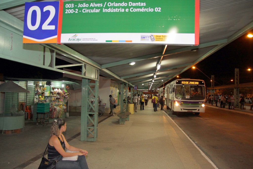 Após determinação judicial SMTT terá que reativar linha de ônibus da Zona Norte de Aracaju