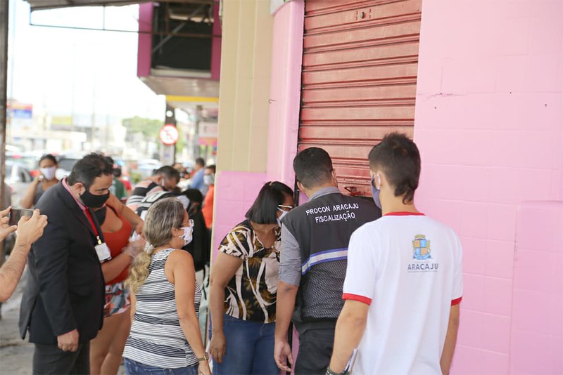 Aracaju mantém suspensão de comércio não essencial e uso obrigatório de máscara até 29 de julho