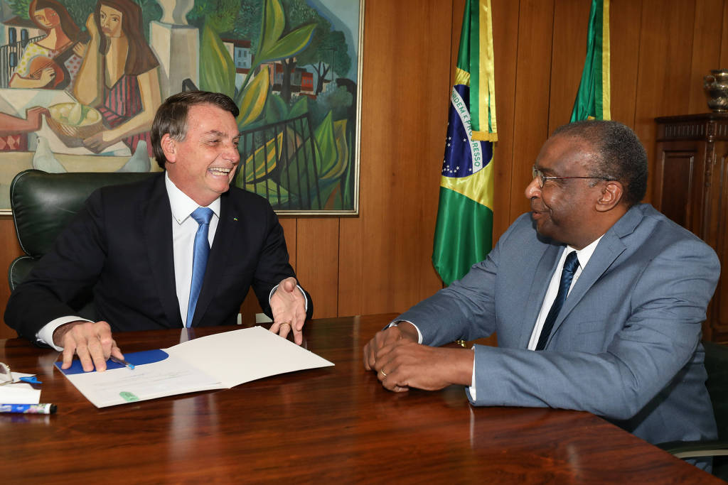 Carlos Decotelli foi vítima de racismo estrutural avalia especialista
