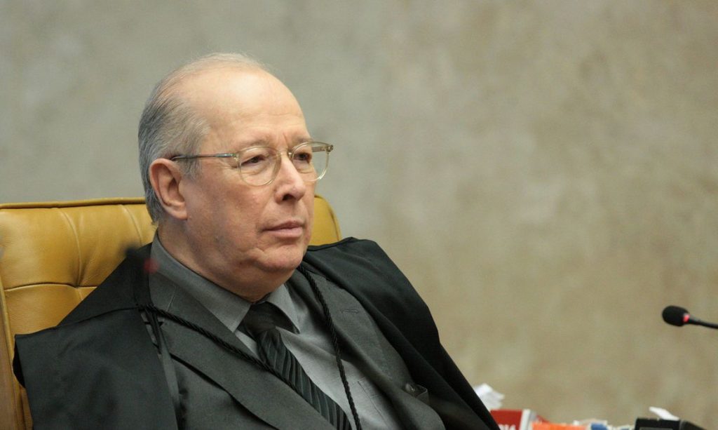 Celso de Mello arquiva notícia crime sobre nota de Heleno