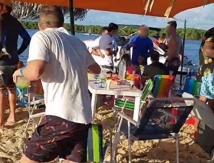 Festa na Crôa do Goré causa aglomerações em meio a pandemia