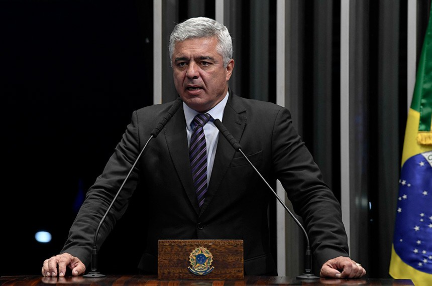 Governo atrai base com verba contra a covid diz Major Olimpio