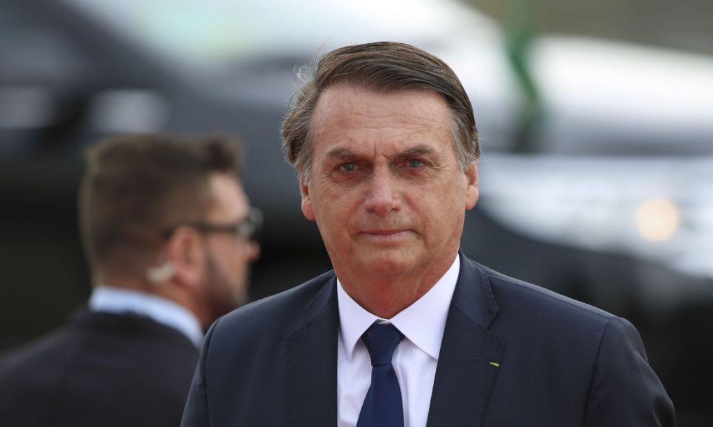 Partido de Bolsonaro Aliança pelo Brasil filia mortos e tem só 3 do apoio necessário