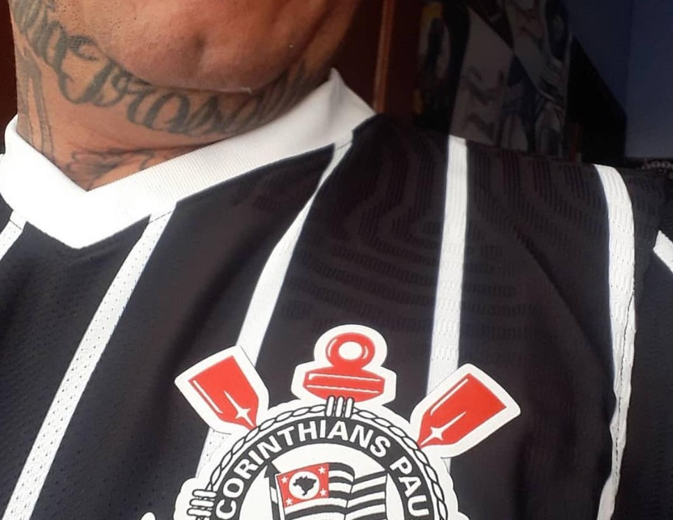Vazam fotos da nova camisa reserva do Corinthians veja imagens