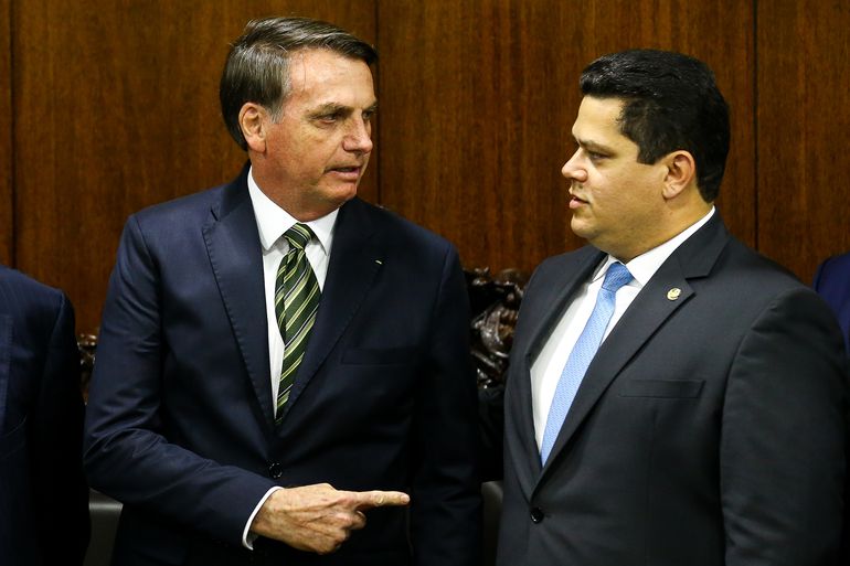 Veto presidencial novo marco do saneamento amplia clima de desconfiança diz jornal