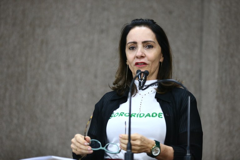 01 08 entrevistaemilia