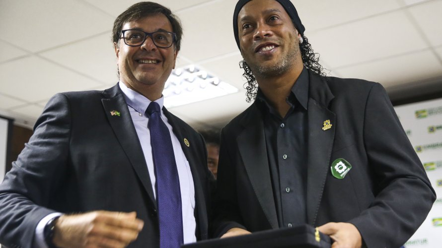 07 08 ronaldinho