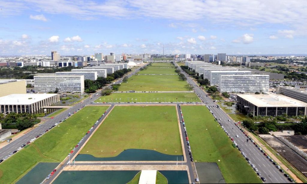 10 08 brasilia