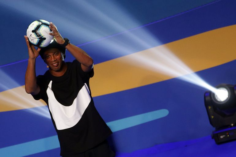 28 08 ronaldinho