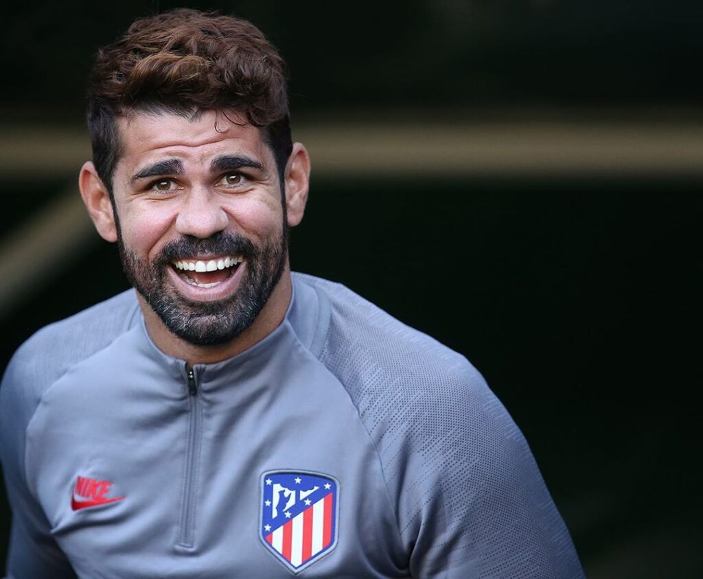 29 08 diegocosta