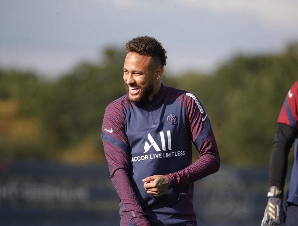 29 08 neymar