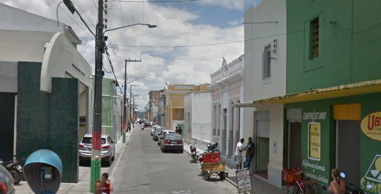 Adolescente de 14 anos é morta a golpes de faca em Simão Dias