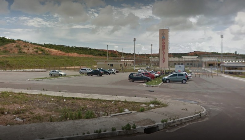Agentes penitenciários são feitos reféns durante rebelião no presídio Jacinto Filho