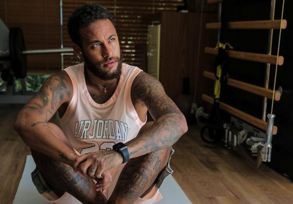 Bens da familia de Neymar sao desbloqueados apos suspensao de multa de R 88 milhoes