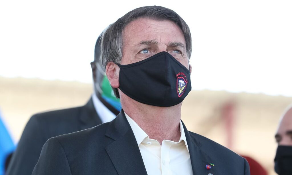 Bolsonaro sanciona medida provisoria que concede R 16 bilhoes a estados e municipios