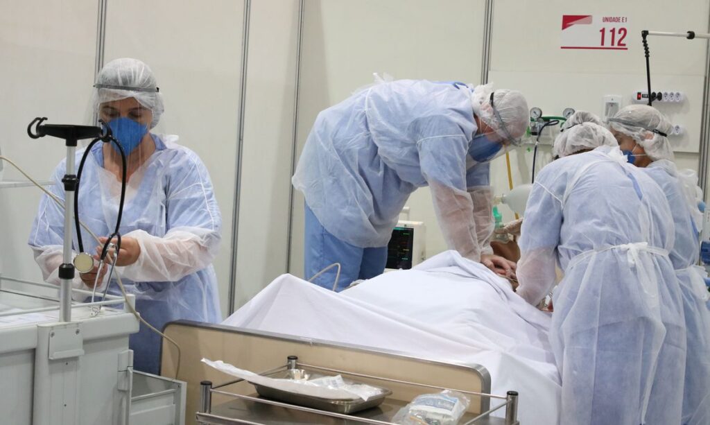Brasil supera 114 mil mortes de covid 19 e 3.582.362 casos da doenca