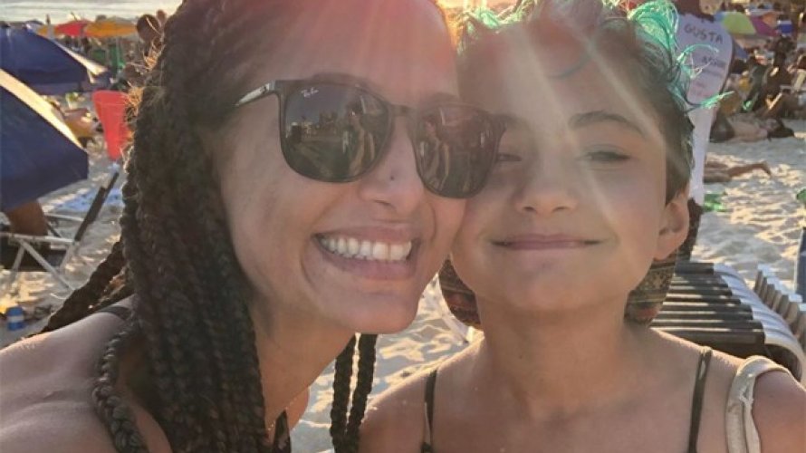 Camila Pitanga e filha de 12 anos são diagnosticadas com malária